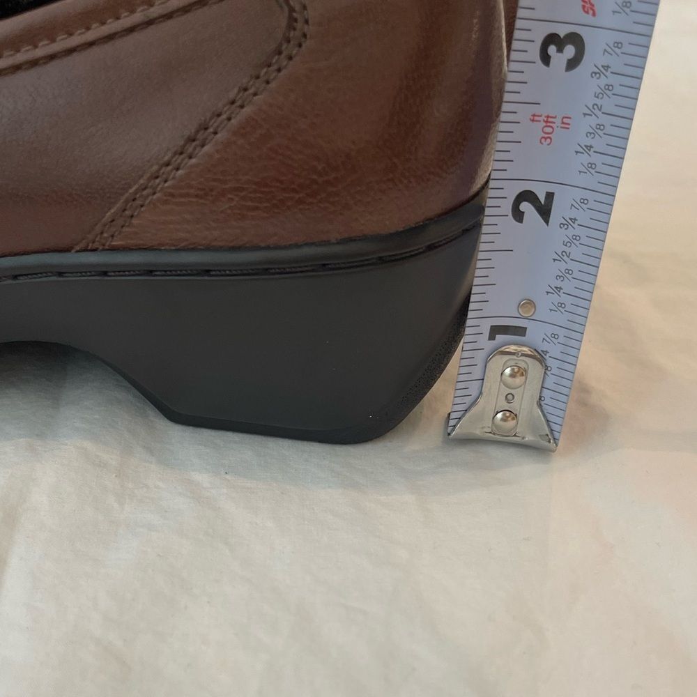 NWOT Aravon by‎ New Balance Kiley Premium Leather Slip-On Loafer Brown Size 7 - Picture 9 of 13